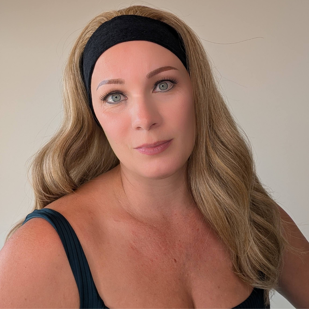 Sparx Long Headband Wigs - Image 4